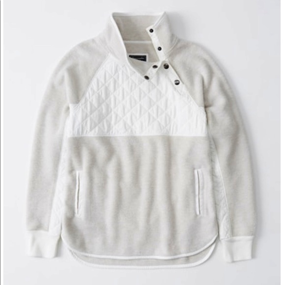 Abercrombie & Fitch Sweaters - Abercrombie & Fitch Asymmetrical Snap-Up Fleece- S